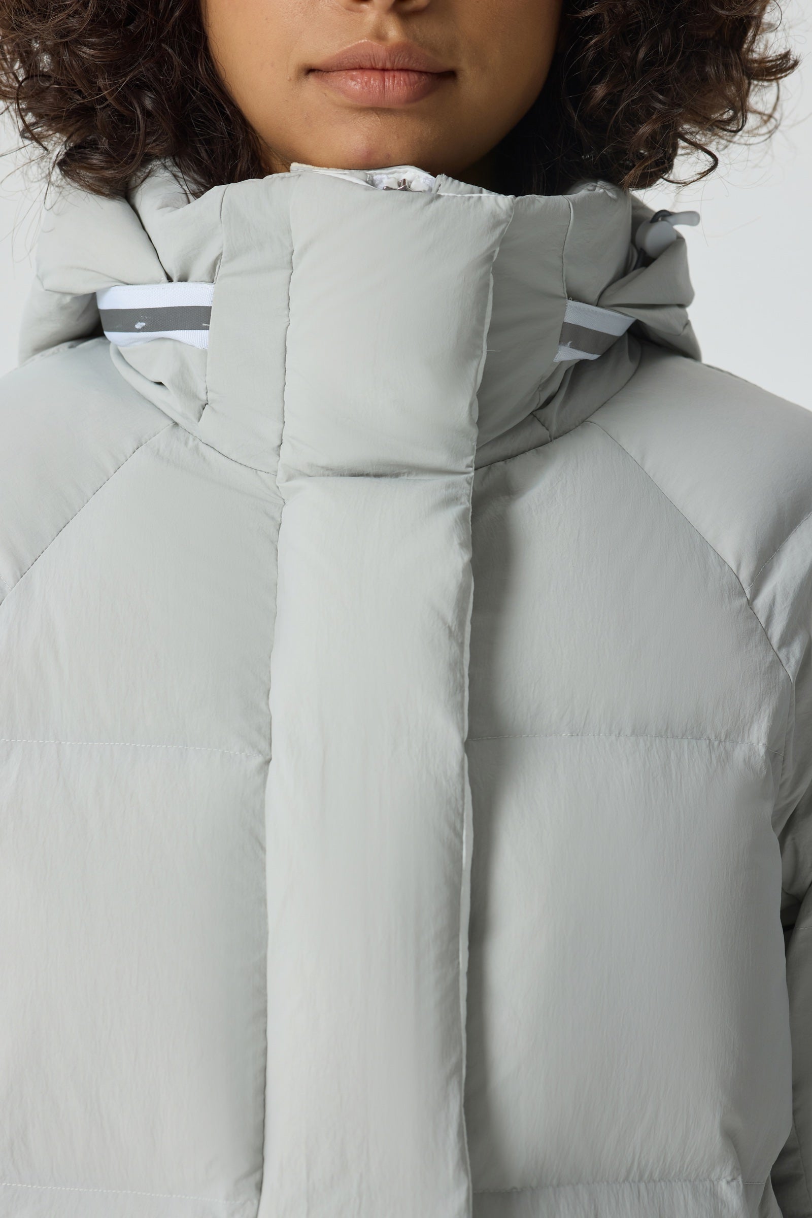 Summit Breeze Short Down Puffer silver view 8