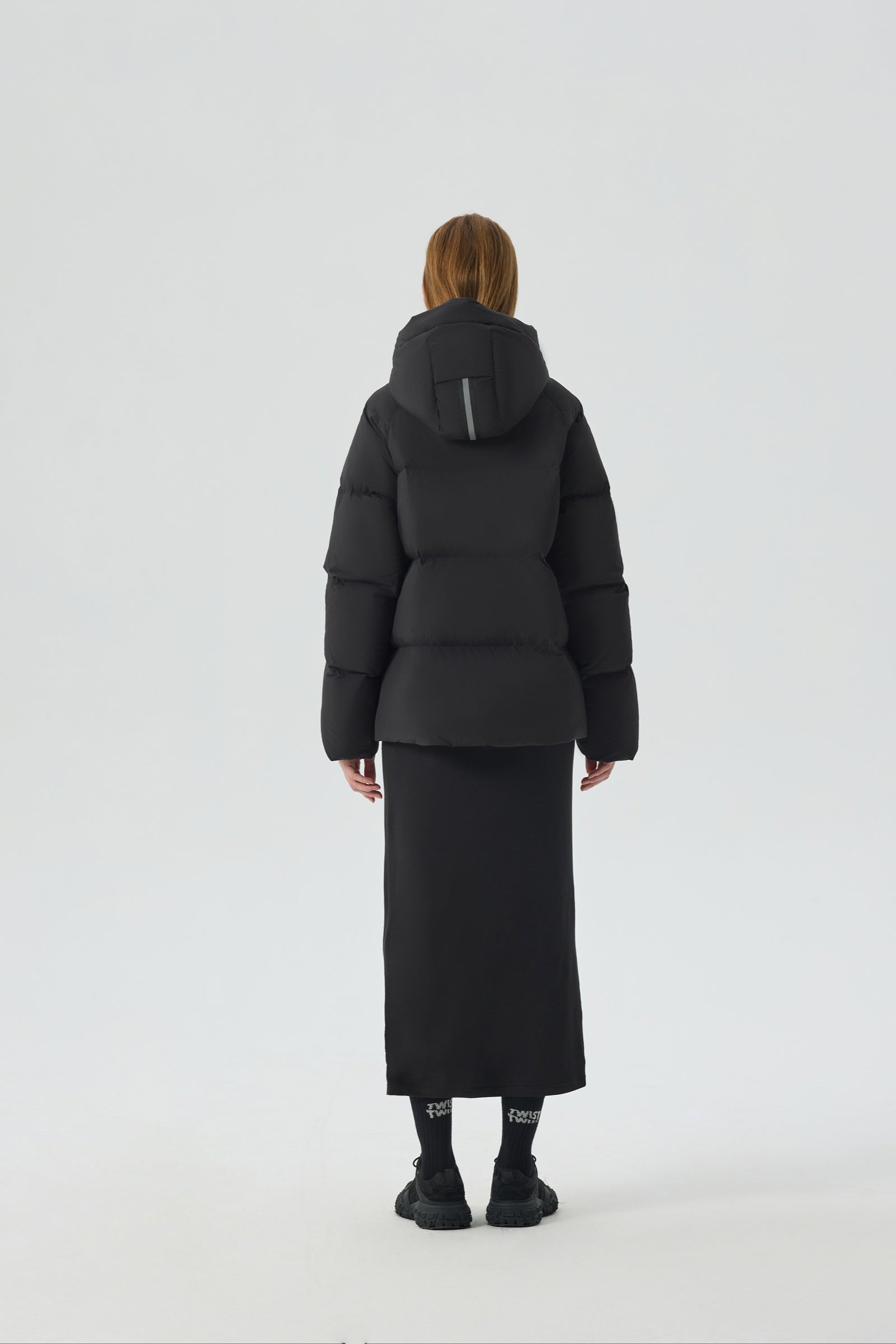 Summit Breeze Short Down Puffer black view 4